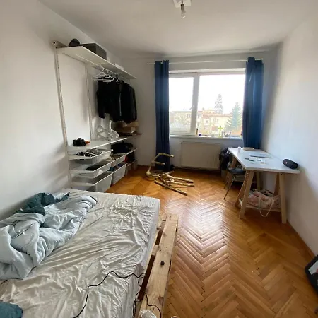 Apartment Cozy Next To The Park